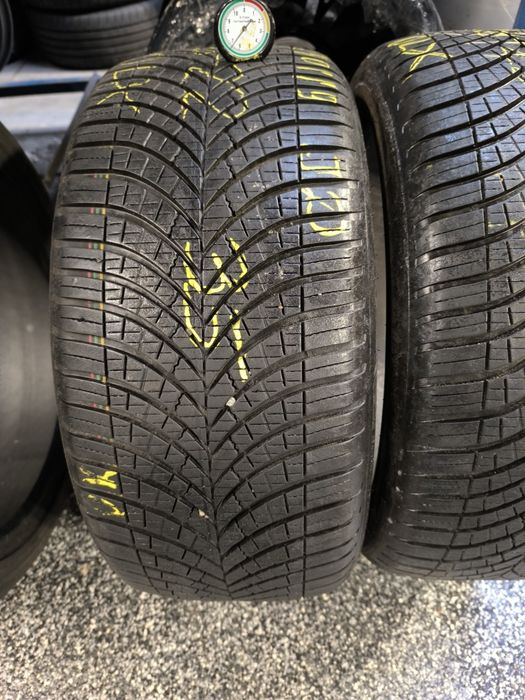 #Opony Goodyear Vector 4 season 245/40/19 para