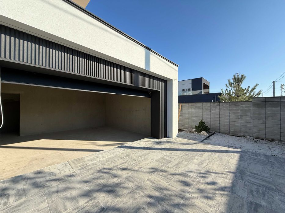 Продам елітний будинок у стилі хай-тек Щасливе !