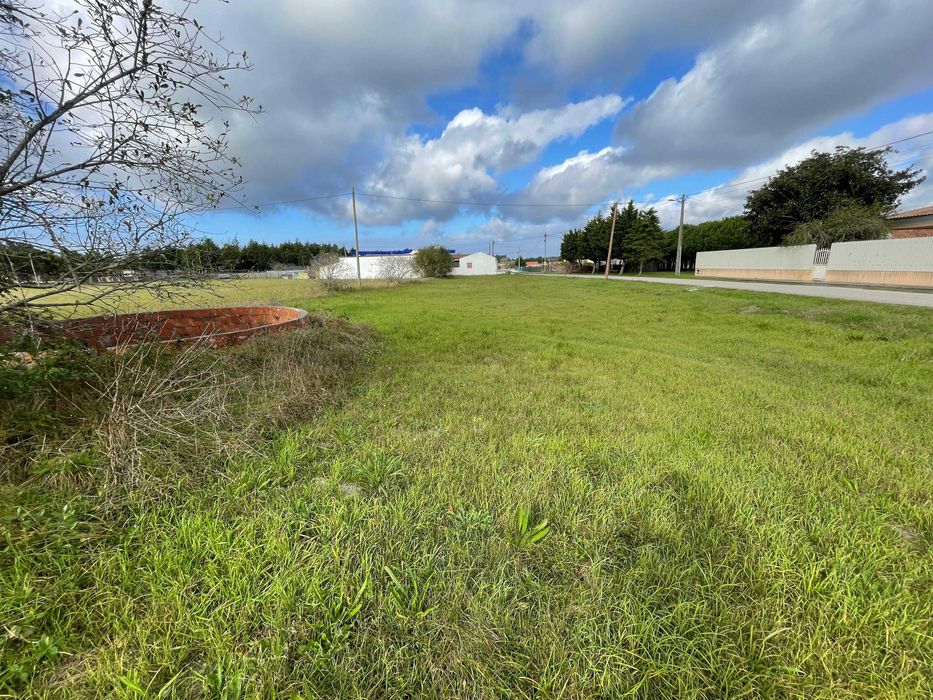 Terreno com viabilidade de construção