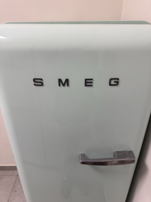 Smeg lodówka niebieska jasna miętowa