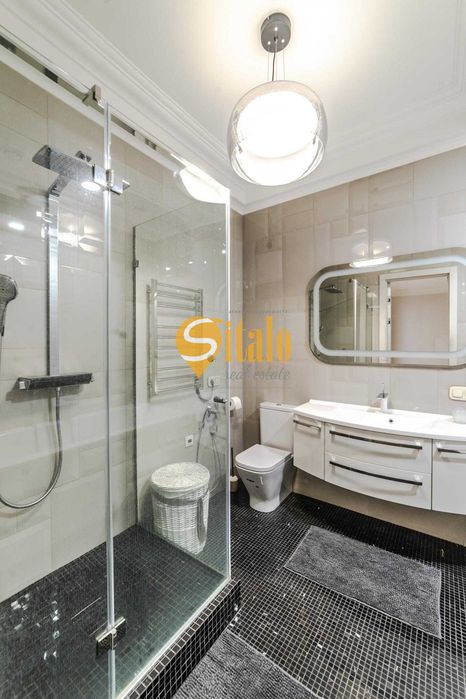 Екслюзивний пентхаус з вишуканим ремонтом на Набережній Оболоні