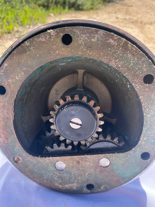 Winch Lewmar 44 de 3 Velocidades — Em bom estado