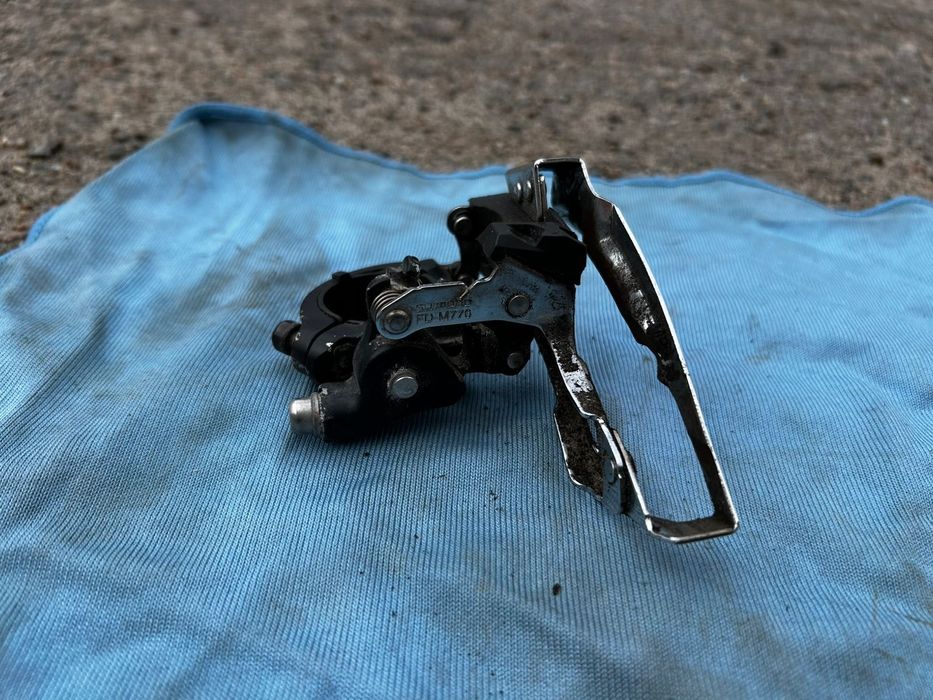Передний переключатель Shimano XT FD-M770