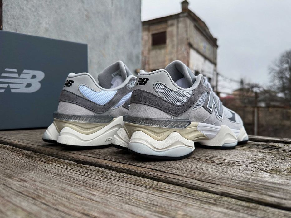 Оригинальные кроссовки New Balance 9060 U9060GRY Rain Cloud серые