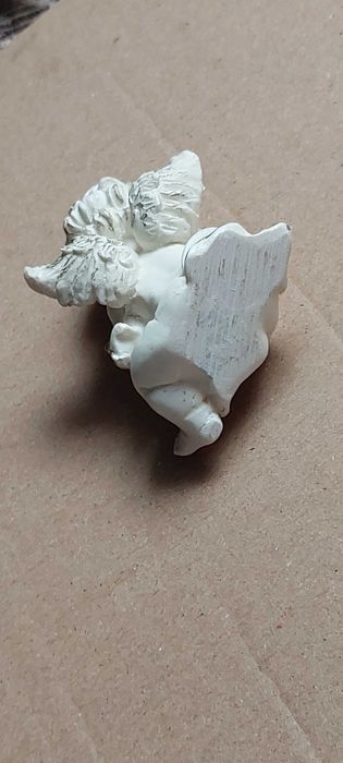 Вінтажна фігурка янголятка (путто) з resin | Колір слонова кістка