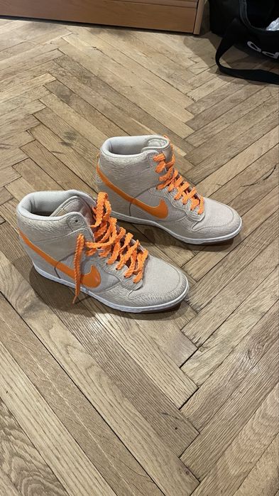 Жіночі снікерси Nike