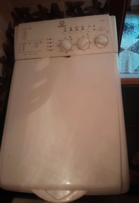 Пральна мшина lndesit