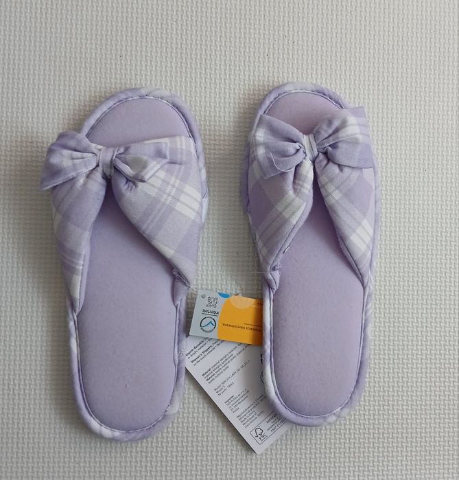 Kapcie damskie nowe