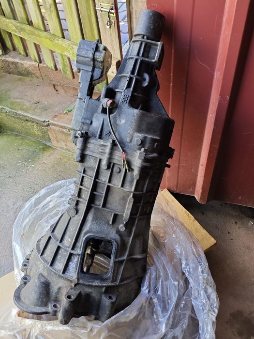 Caixa velocidades Opel Campo 2.5 TD NOVA