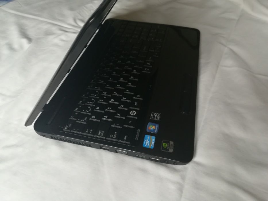 Toshiba Satellite L750 1MF