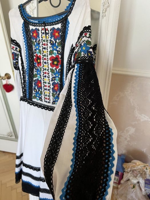 Сукня вишиванка гладдю