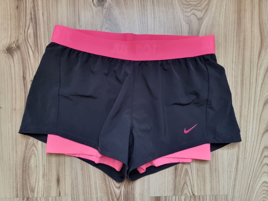 Spodenki szorty 2w1 Nike M 38