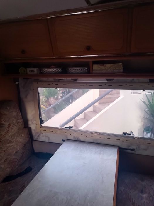 Autocaravana prefeita para passeios em família