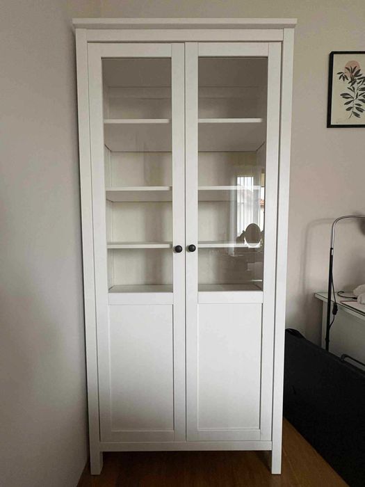 Zestaw mebli marki Ikea