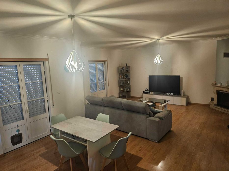 Apartamento t3 fazendas almeirim