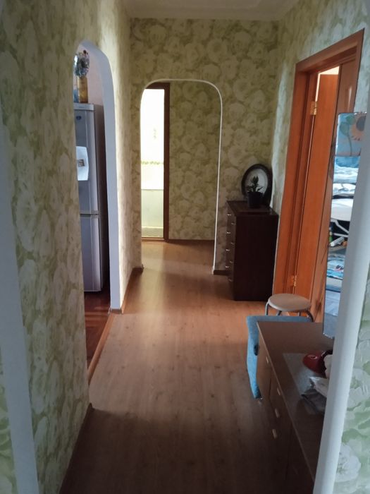 Предоставлю жильё бесплатно девушке с ребёнком или без г Запорожье