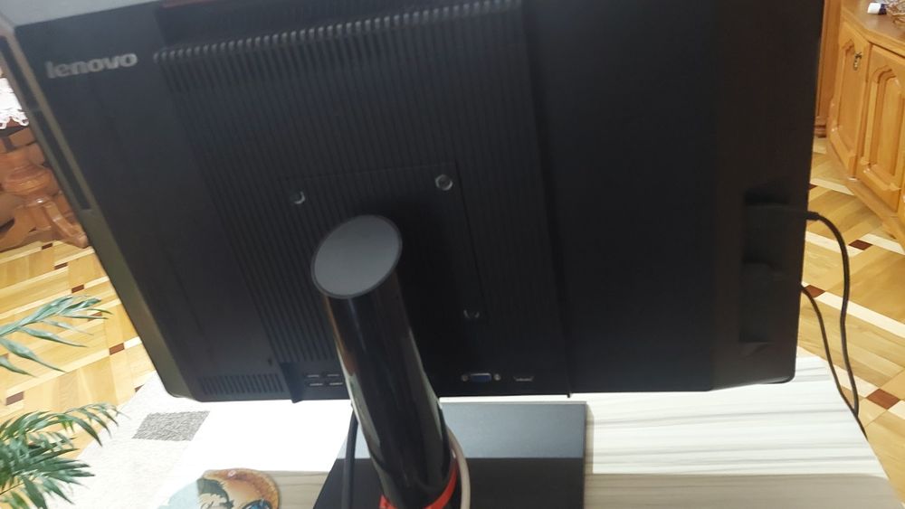 Komputer 2 w 1 Lenovo