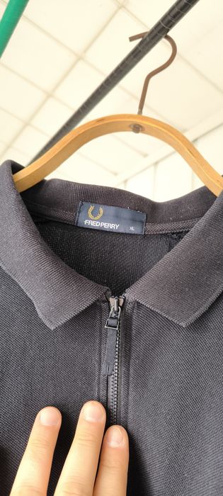 Лонгслів на блискавці Fred Perry (XL) заміри в описі