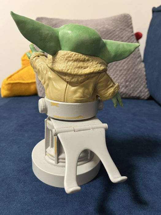 Baby yoda stojak na pad mandalorianin star wars