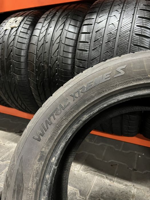 Шини,Резина,Пара,Зима 225/55/19 99V Vredestein Winter Xtreme S