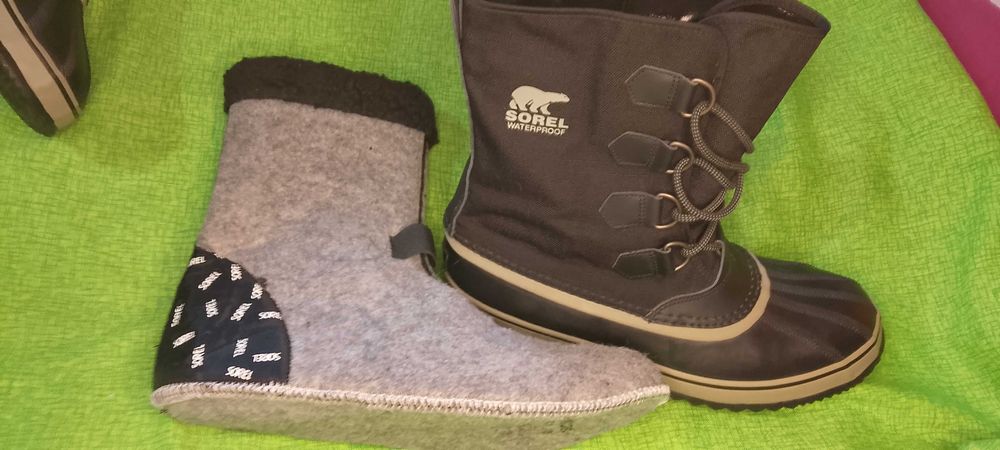 buty śniegowe Sorel Weaterproof roz 44=29 m=Sklepowe