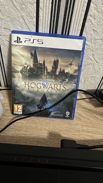 Диск з грою Хогвартс для PS5
