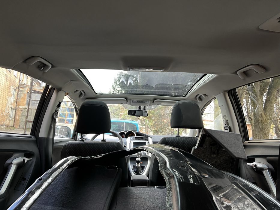 Toyota Verso після ДТП