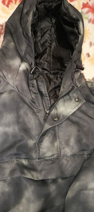 Куртка теплая новая