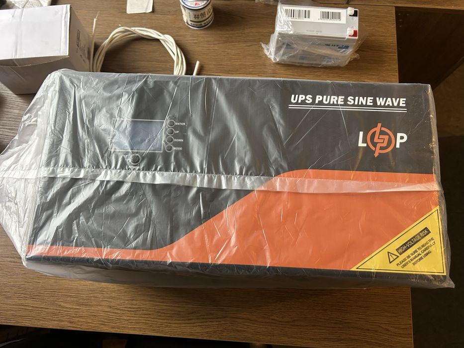 ДБЖ 2000Вт з правильною синусоїдою