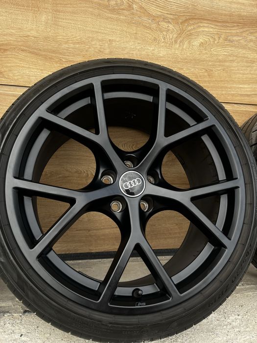 Felgi 19 5x112 Audi RS A3 RS3 8Y0 *Pirelli *Super stan