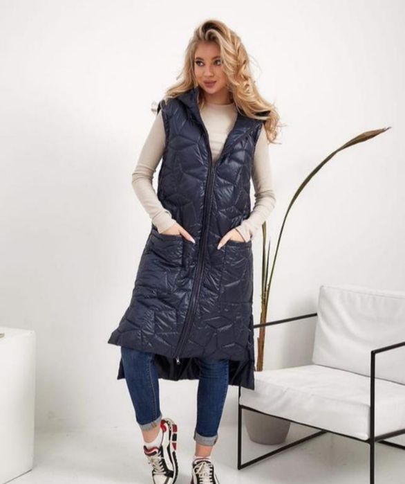 Тоненький жилет на дівчинку 42-44 р