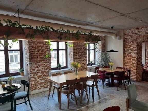 Оренда приміщення в центрі по вул Староєврейська