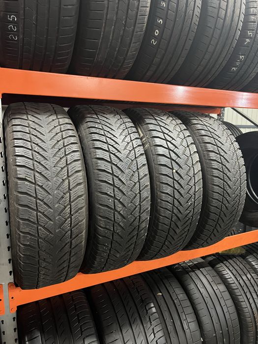 Шини,Резина,Комплект,Зима 225/65/17 102H Good Year Ultra Grip+ 4x4