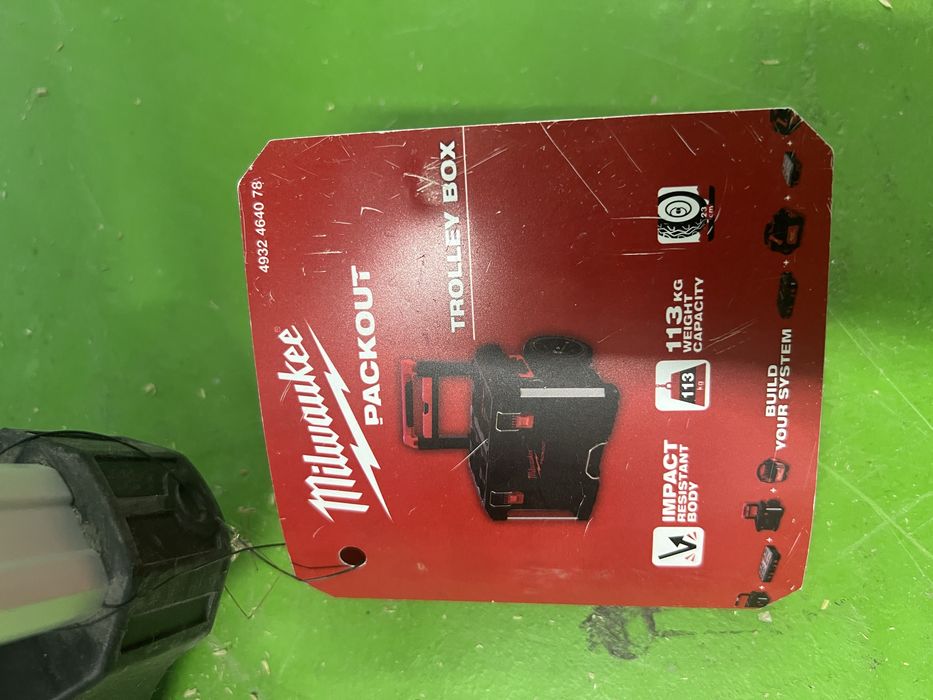 Milwaukee Packout Trolley box