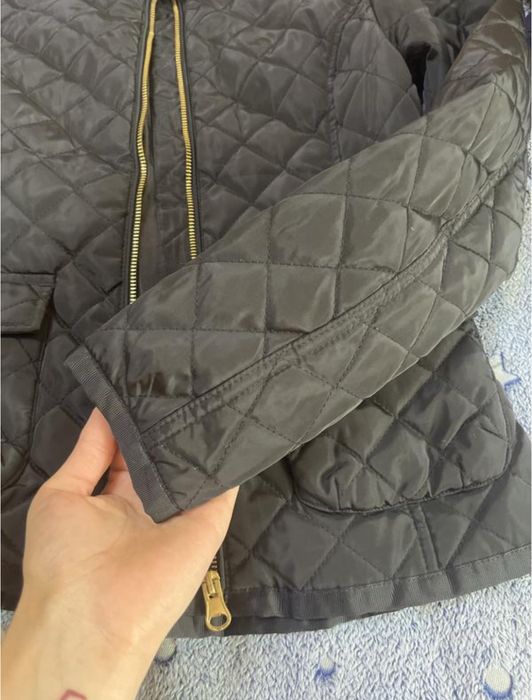 Куртка чорна жіноча