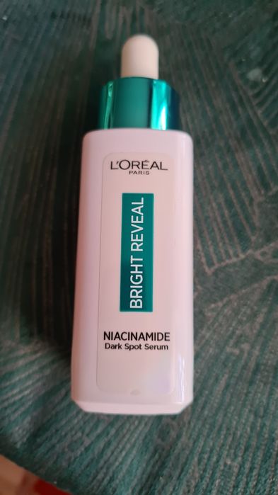 Serum na przebarwienia, Loreal, Bright Reveal