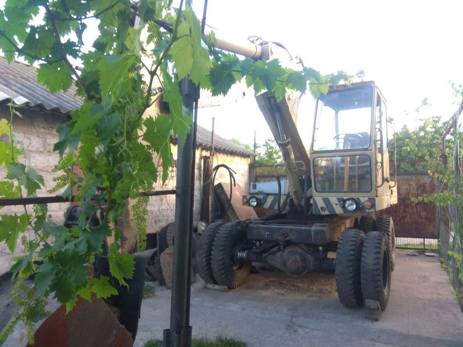 Екскаватор Warynski k406