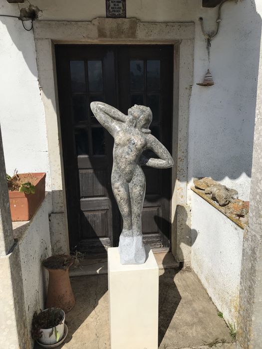 Escultura em mármore