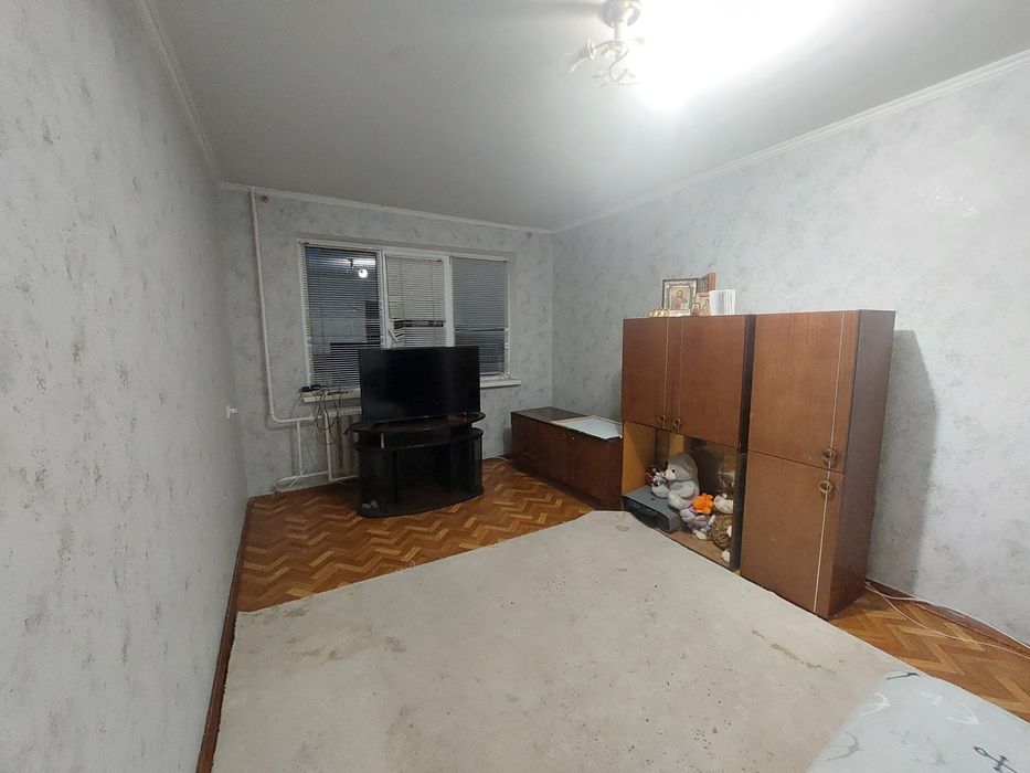 Продам 2х кімнатну квартиру.4/5.41000₴+торг