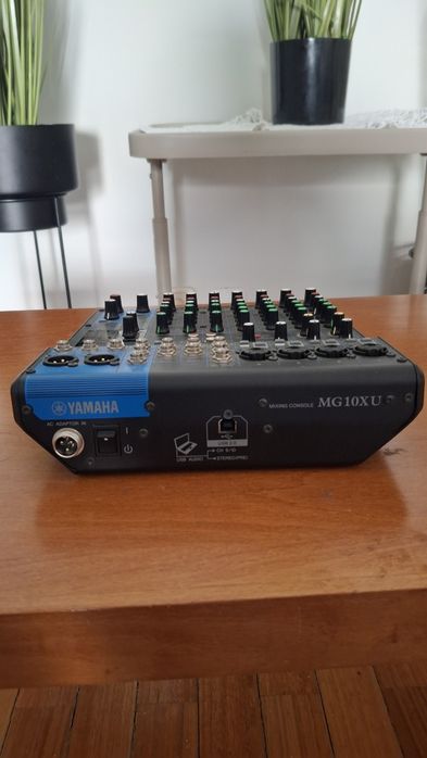 Mesa de mistura Yamaha MG10XU Profissional USB