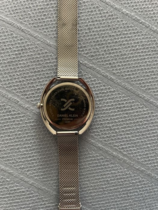 Годинник Daniel Klein
