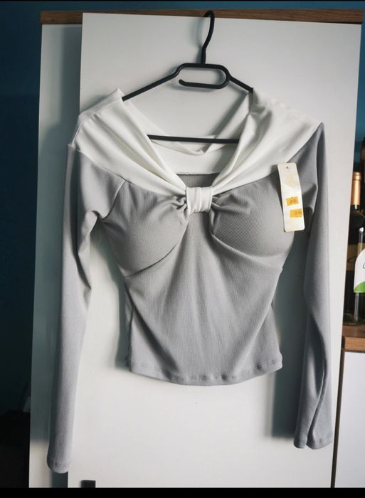 Bluzeczka nowa szaro biała