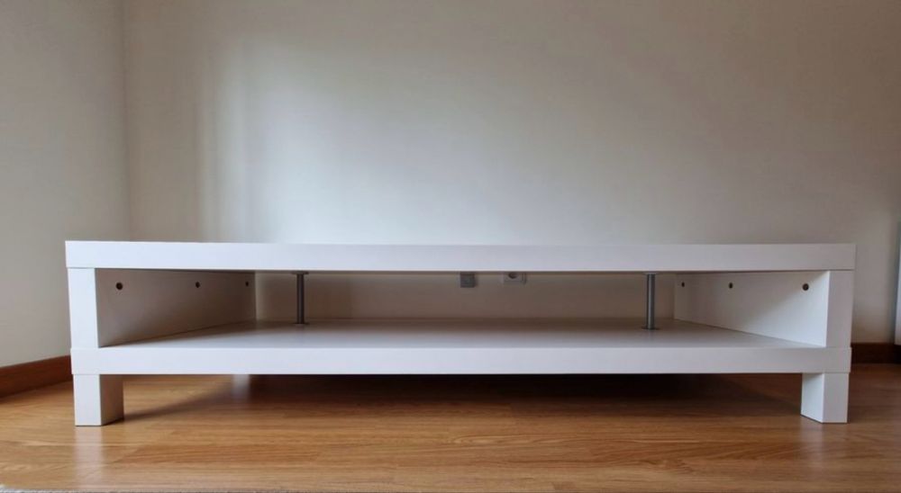 Movel TV Ikea Branco