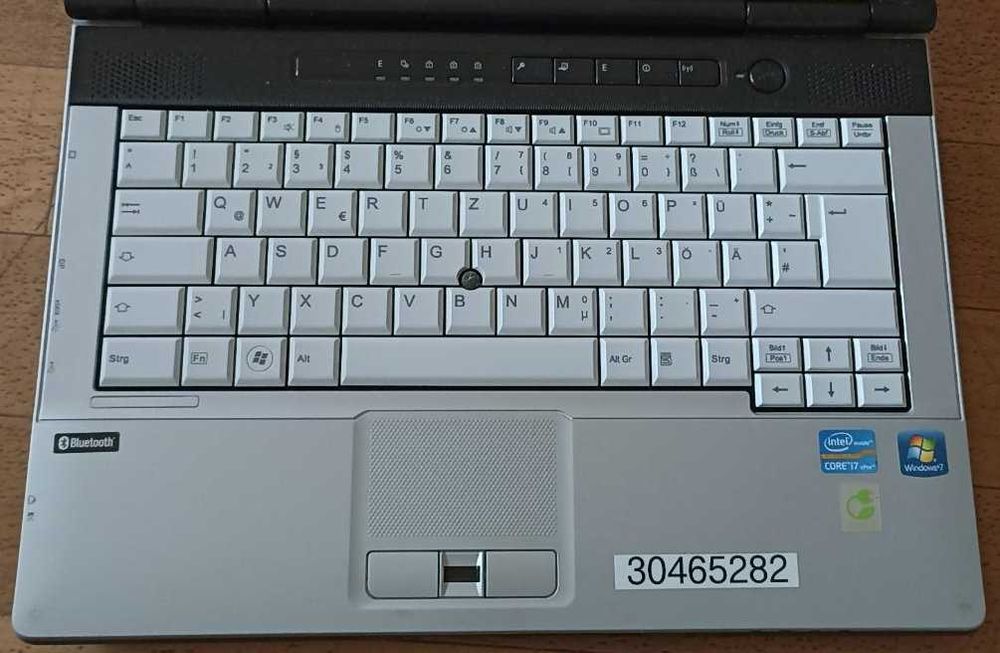 Fujitsu Lifebook S751 по частям