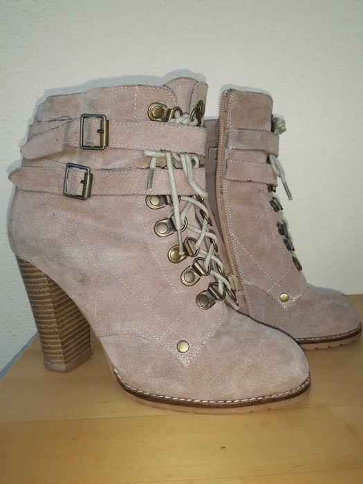 Botas senhora em pele