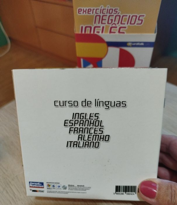 Coleção de 13 fascículos e 25 CDs