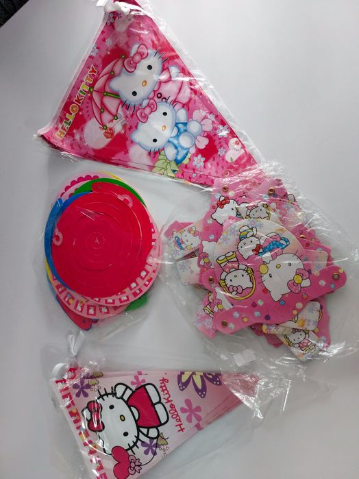 Стиль китти,Hello kitty,флажки,вымпел
