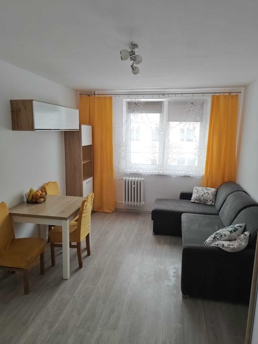 2 pokoje / 1 piętro / Stare m Miasto / z wyposażeniem