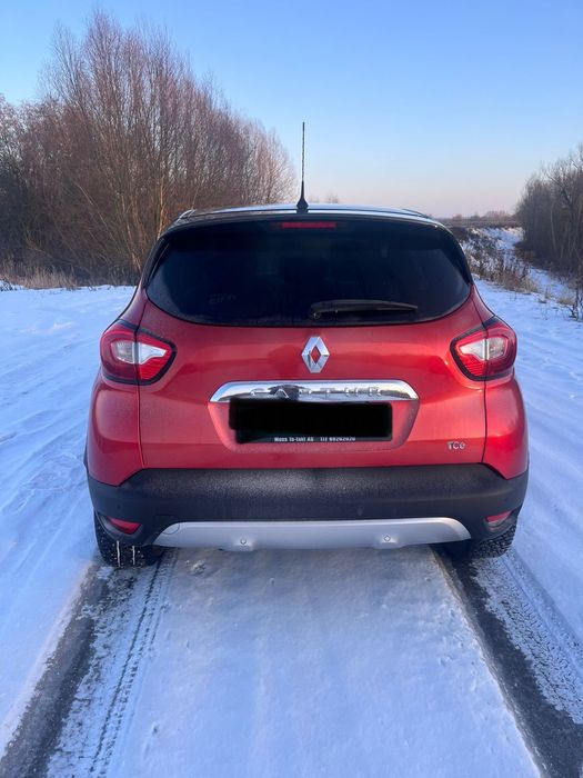 Niski przebieg RENAULT CAPTUR Helly Hansen