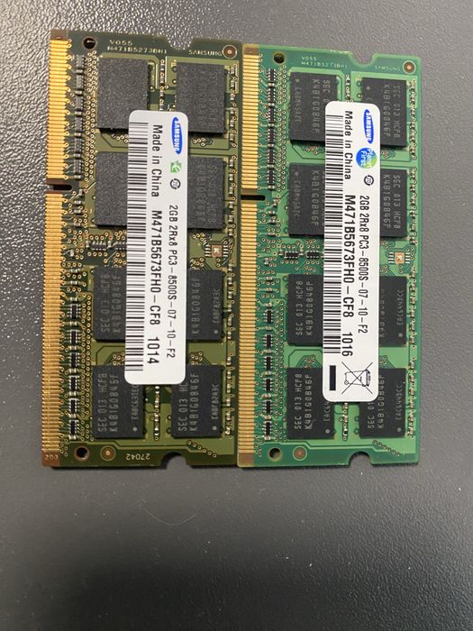 Оперативна пам'ять Samsung 2GB
